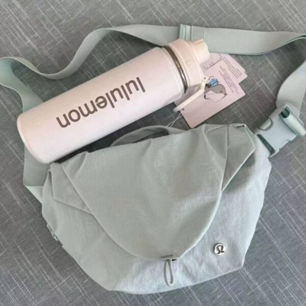 lulu新款磁吸雲朵包