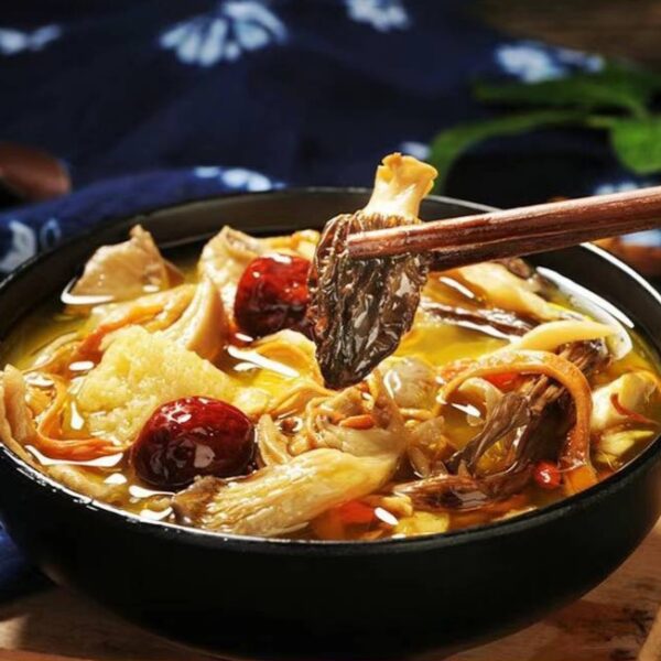 雲南塞上雲煙【七彩菌菇湯】