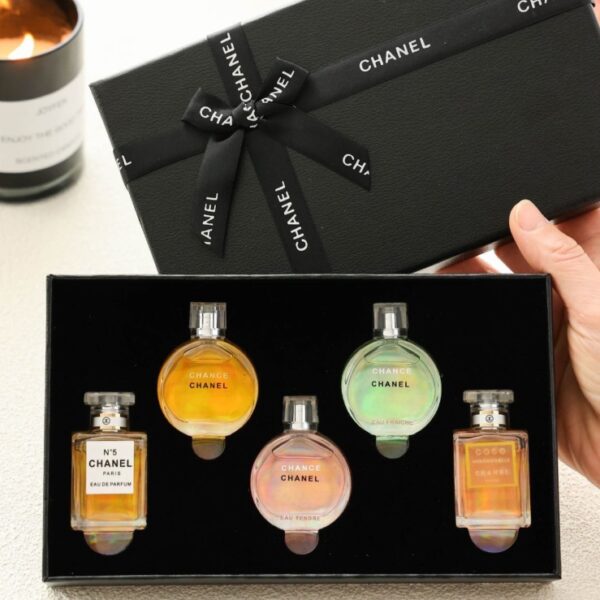 香奈兒香水小樣禮盒