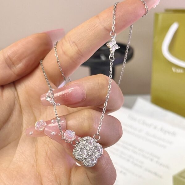 VCA四葉草滿鑽星河項鍊