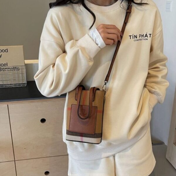 八寶格輕奢水桶包